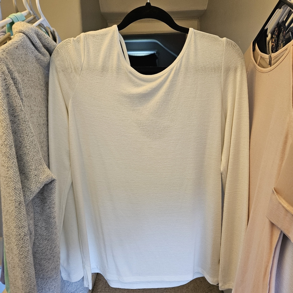 GAP sweater